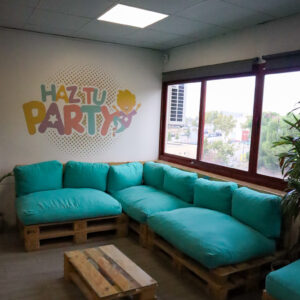 1.zona-adultos-haz-tu-party-nave-arroyomolinos