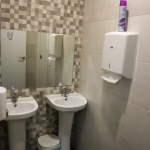 5.zonas-comunes-haz-tu-party-nave-arroyomolinos